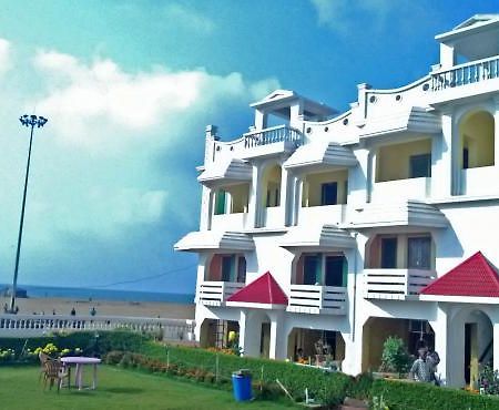 Hotel New Shankar International Пури Екстериор снимка